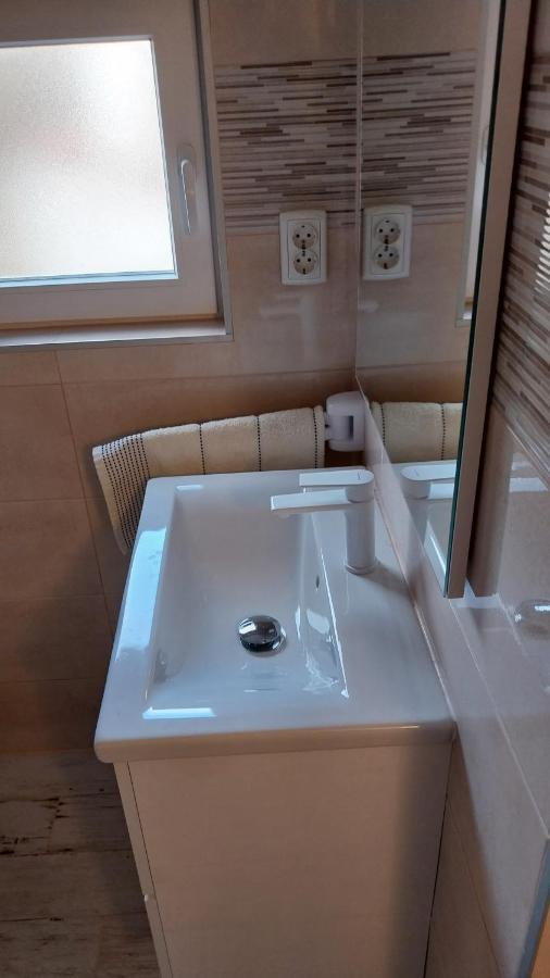 Jan 4 Apartment Пула Екстериор снимка
