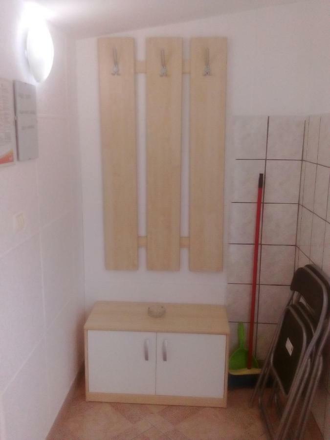 Jan 4 Apartment Пула Екстериор снимка